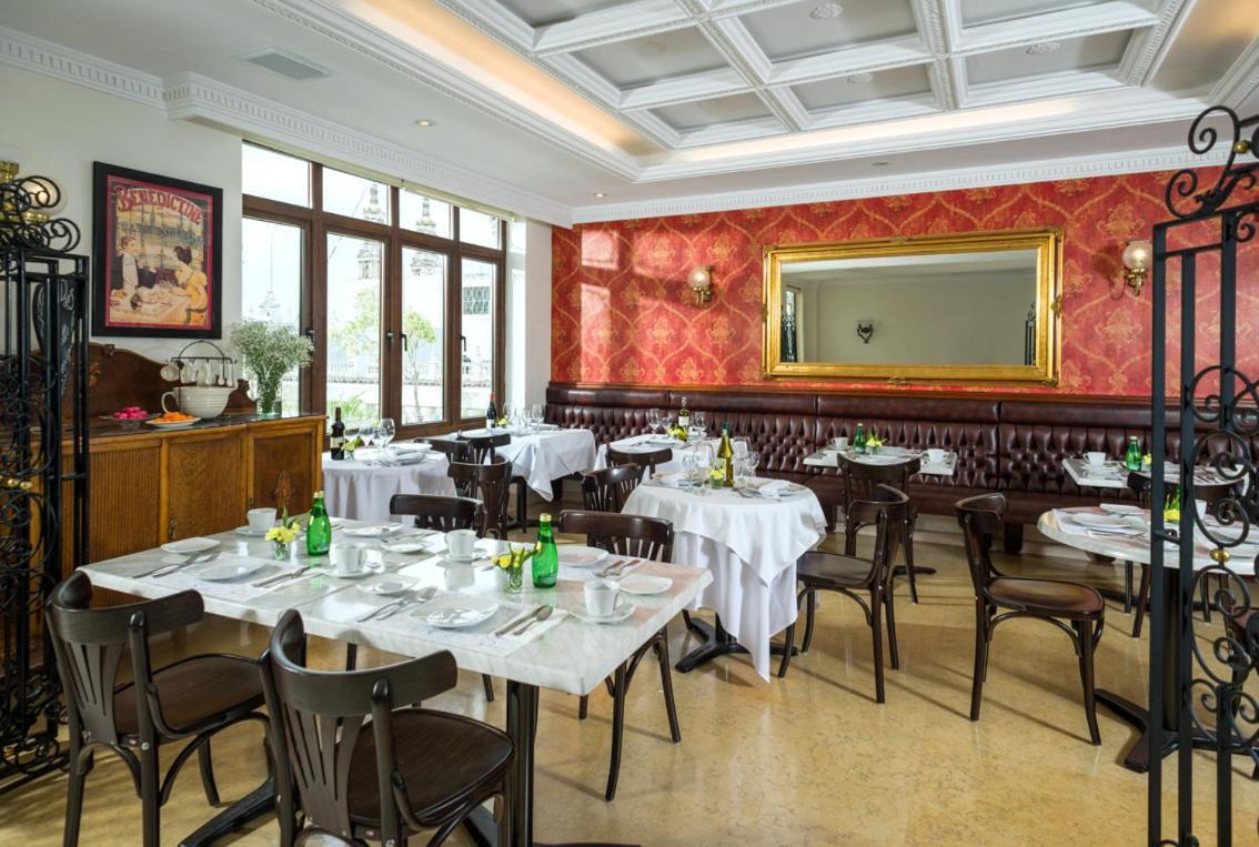 Grand Hotel Tepatitlan Zewnętrze zdjęcie