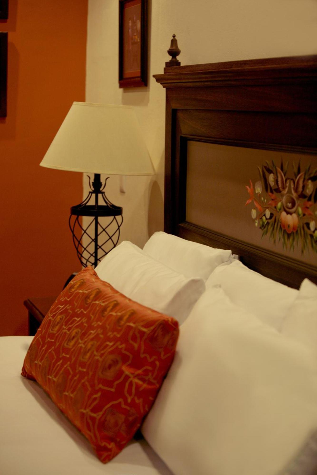 Grand Hotel Tepatitlan Pokój zdjęcie