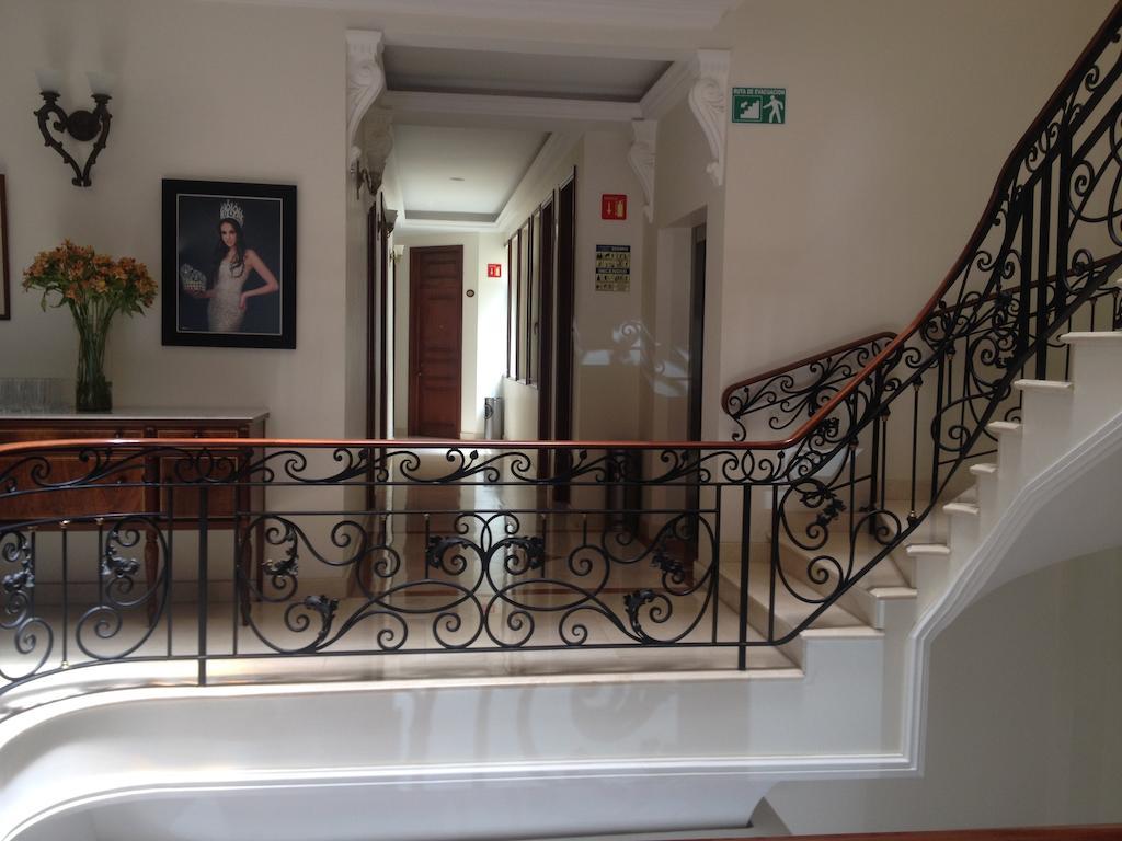 Grand Hotel Tepatitlan Zewnętrze zdjęcie