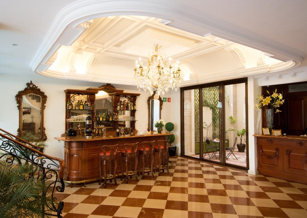 Grand Hotel Tepatitlan Zewnętrze zdjęcie