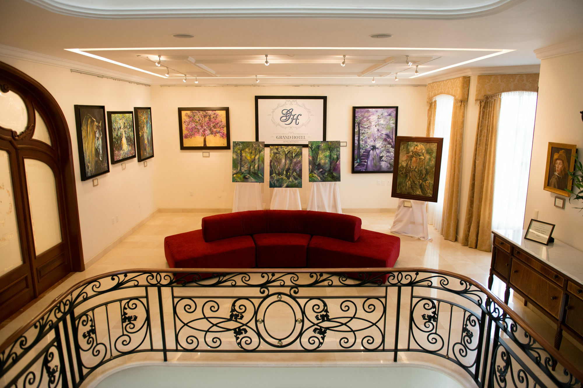 Grand Hotel Tepatitlan Zewnętrze zdjęcie